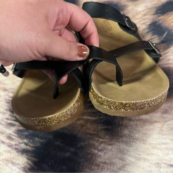 Mod Life Black Double Strap Cork Sandals Size 10 w/ Toe Loop - Picture 3 of 7